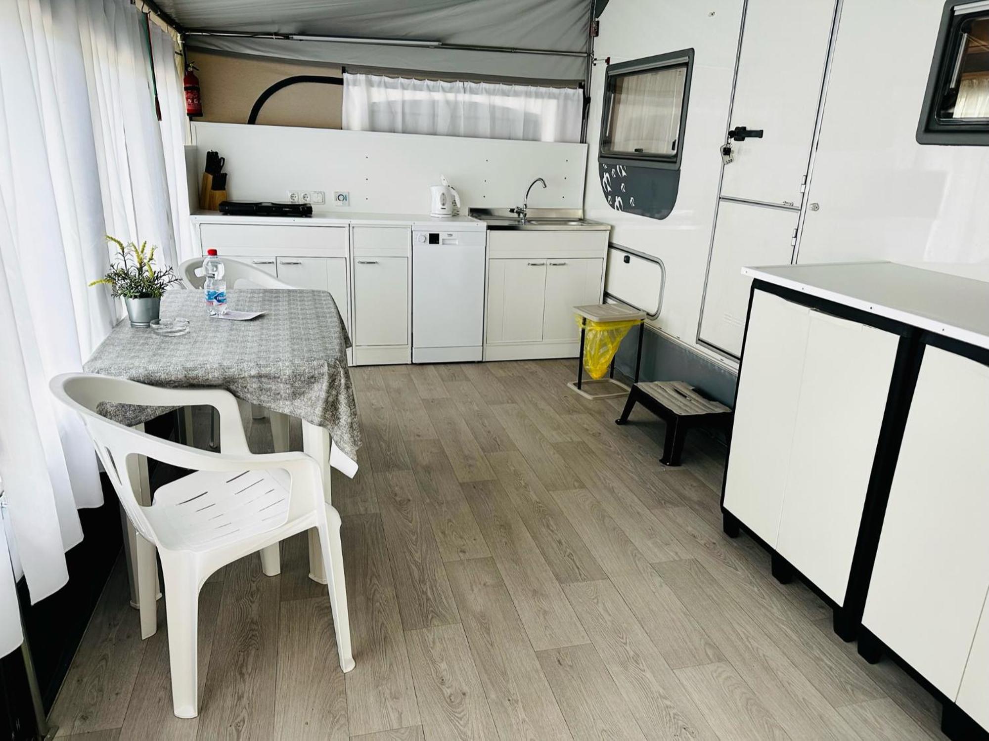 Ps-Caravaning Auf Union Lido - Wohnwagenvermietung 카발리노 외부 사진