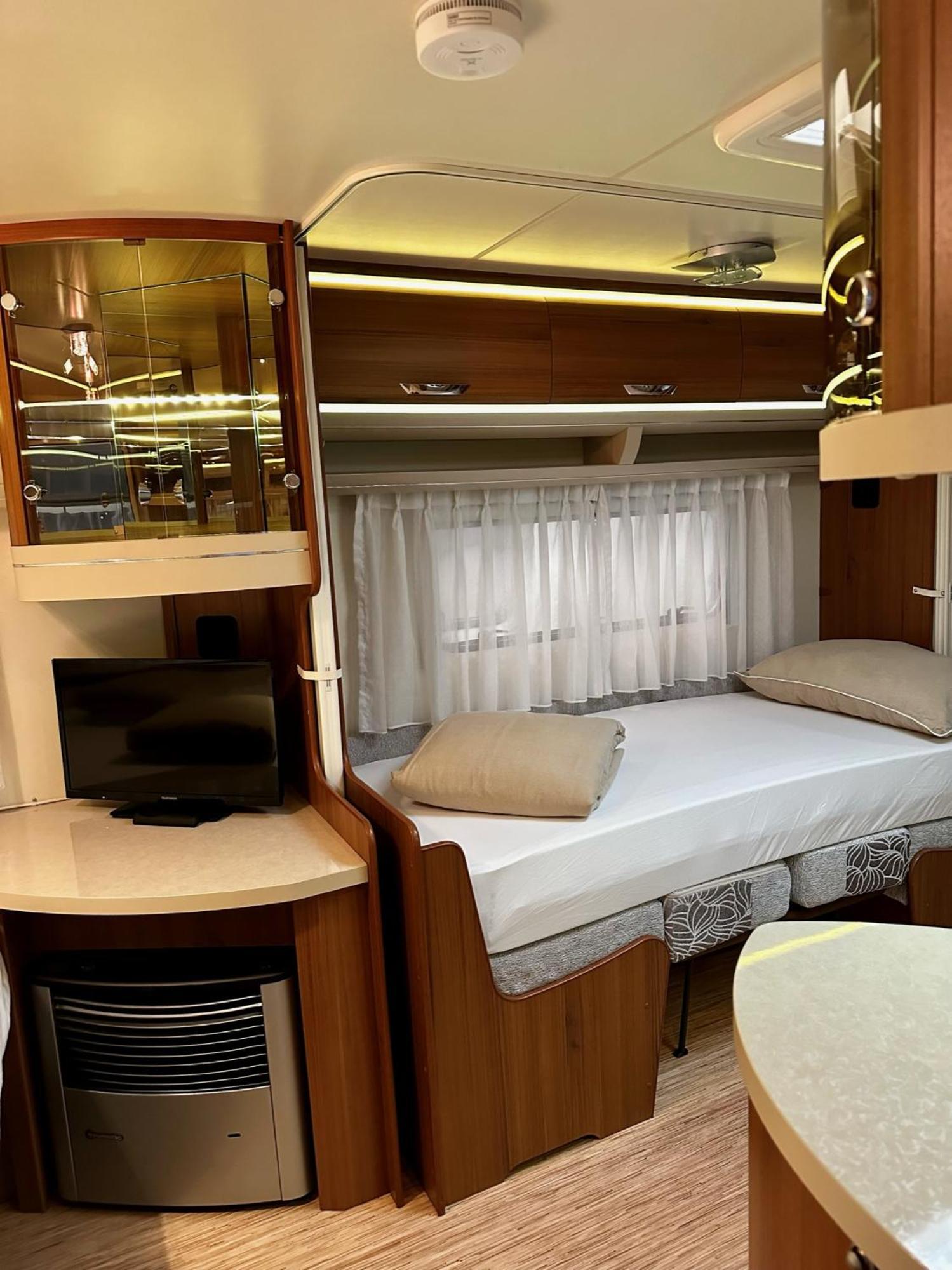 Ps-Caravaning Auf Union Lido - Wohnwagenvermietung 카발리노 외부 사진