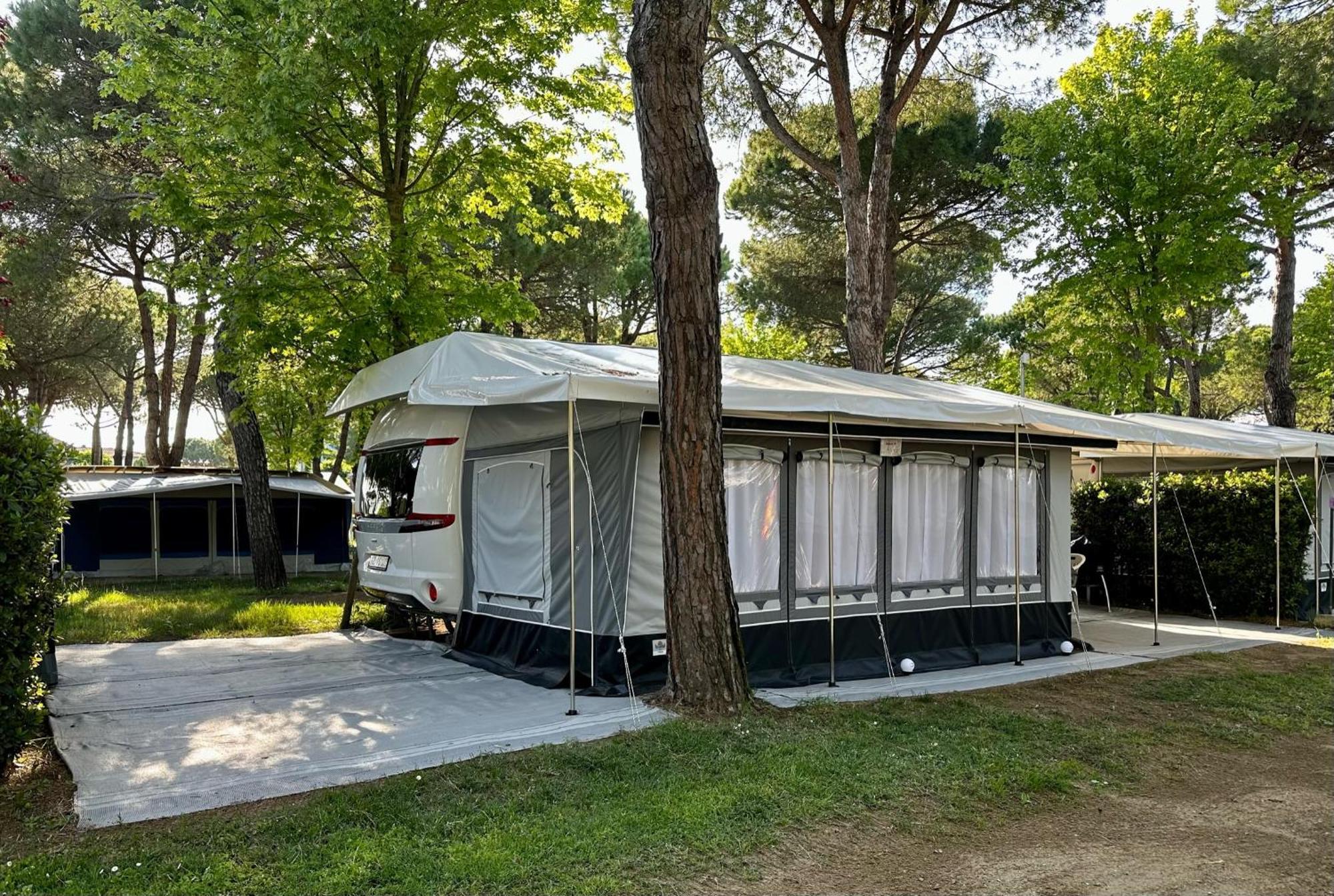 Ps-Caravaning Auf Union Lido - Wohnwagenvermietung 호텔 카발리노 외부 사진